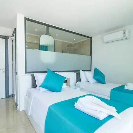 Unlimited 2 Luxury 6 Bedroom 别墅 卡斯