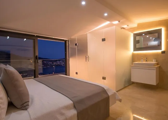 Unlimited 2 Luxury 6 Bedroom Kas