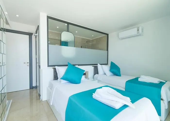 Unlimited 2 Luxury 6 Bedroom Villa Kas