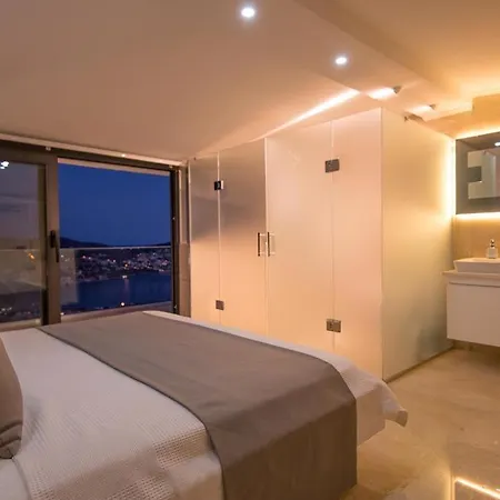 Unlimited 2 Luxury 6 Bedroom 卡斯