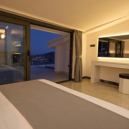 Unlimited 2 Luxury 6 Bedroom 别墅